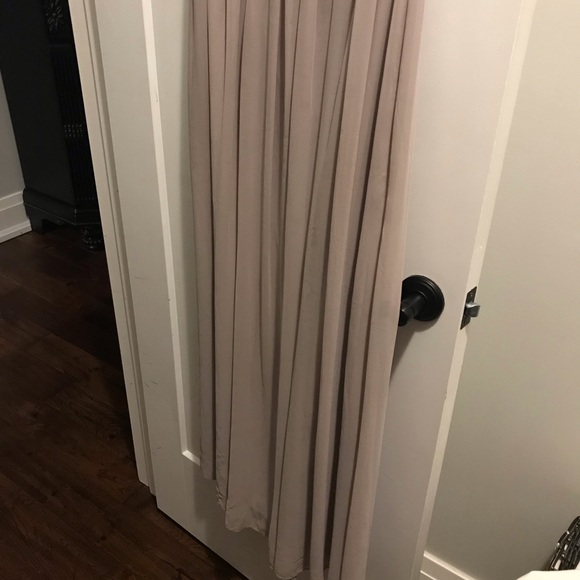 After six bridesmaids gown - Picture 2 of 4